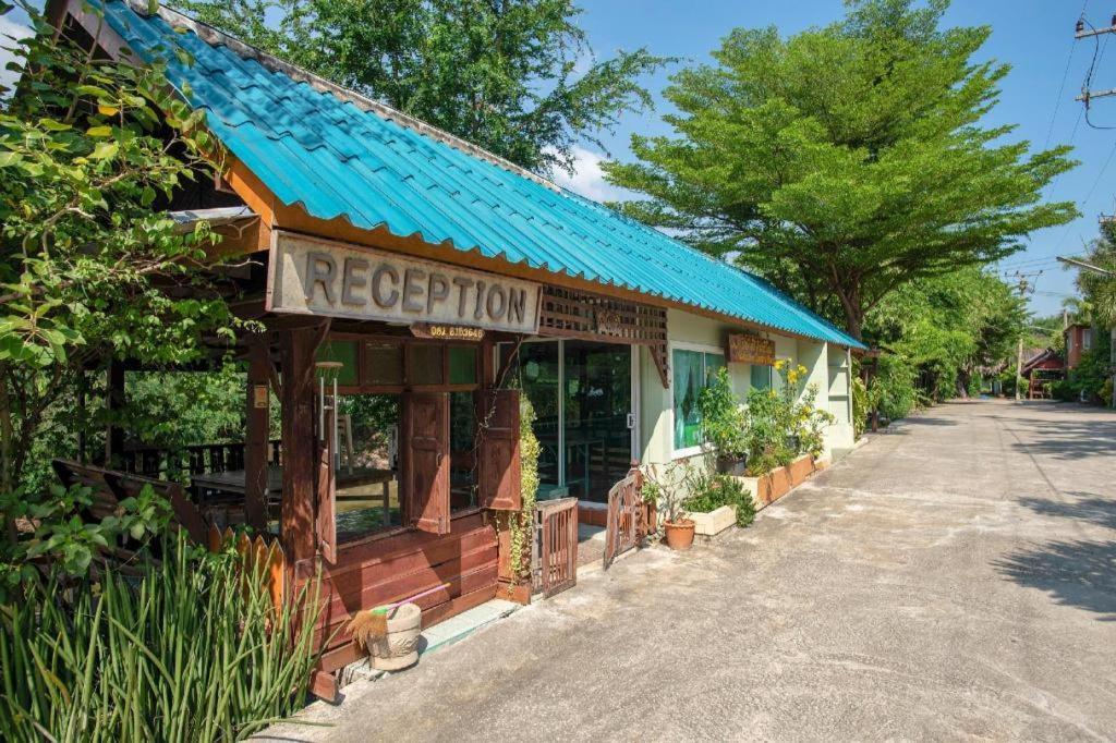 Raknatee Resort Nakhon Pathom Exterior foto